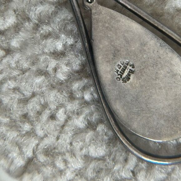 Vintage HECHO EN MEXICO Sterling Silver Onyx pendant and earrings - Picture 2 of 3